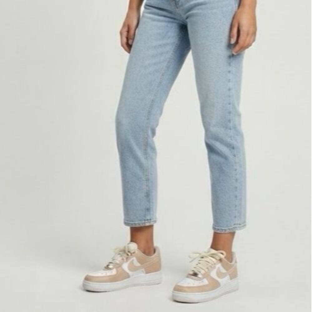 Nike  force 1 '07 sneakers Women’s SZ 7  Custom   Shoes white/white/washed coral